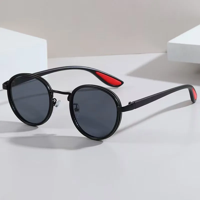 Occhiali da Sole di Alta Quali - Uv Resin recensione e prezzo